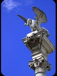 Statua
